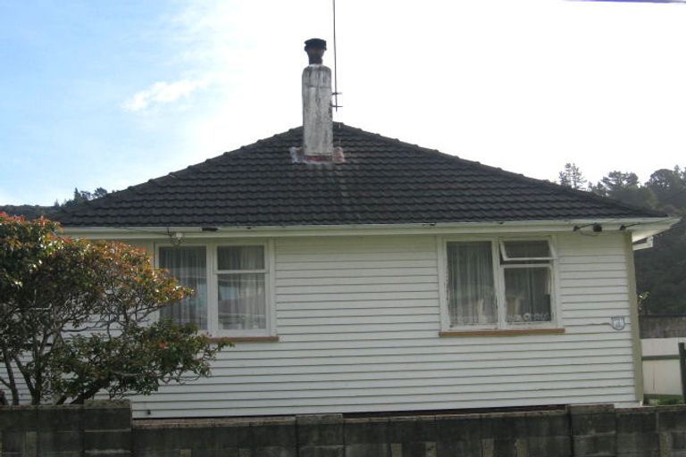 Photo of property in 34 Thomson Grove, Stokes Valley, Lower Hutt, 5019