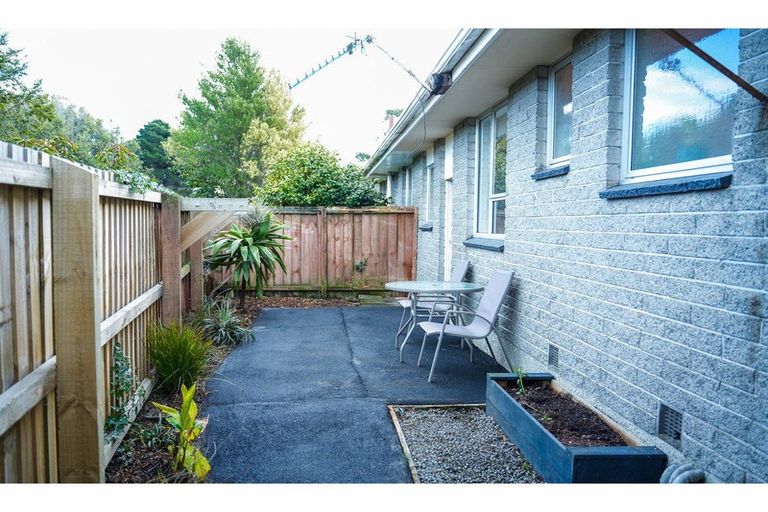 Photo of property in 1/17 Kuaka Crescent, Bromley, Christchurch, 8062