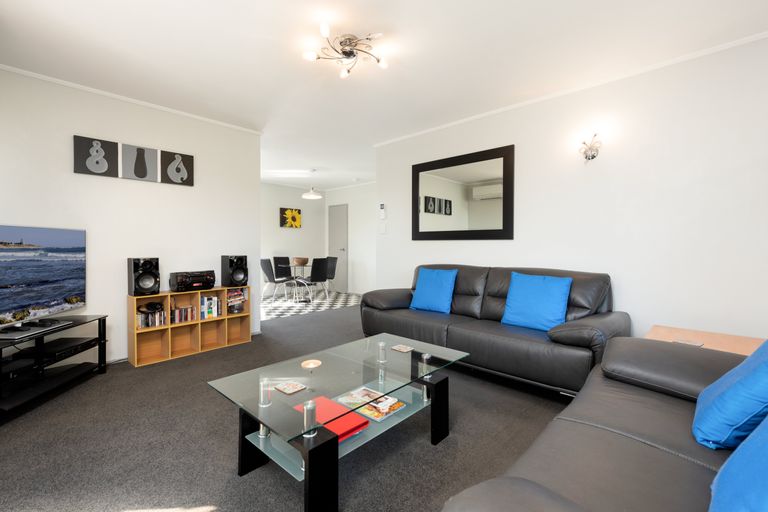 Photo of property in 35 Matavai Street, Mount Maunganui, 3116