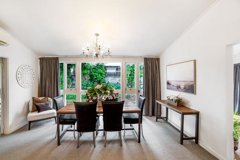 Photo of property in 101b Yaldhurst Road, Sockburn, Christchurch, 8042