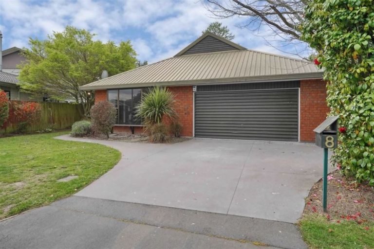 Photo of property in 8 Ridder Place, Halswell, Christchurch, 8025