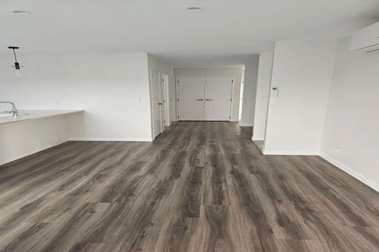 Photo of property in 55 Kotiate Street, Papamoa Beach, Papamoa, 3118