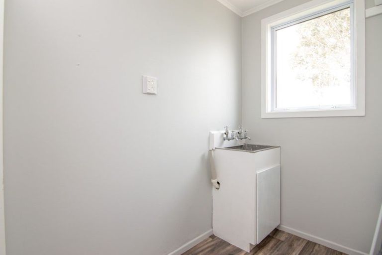 Photo of property in 53 Kaimanawa Street, Kelvin Grove, Palmerston North, 4414