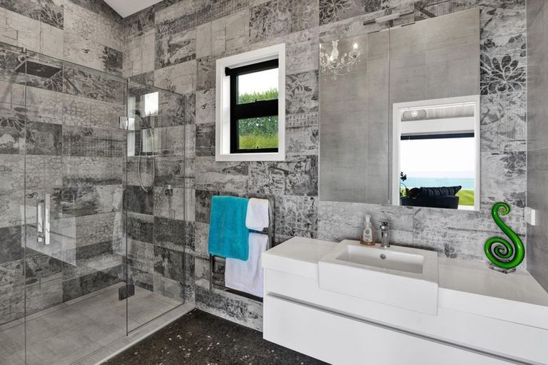 Photo of property in 24 Washer Road, Omata, New Plymouth, 4374