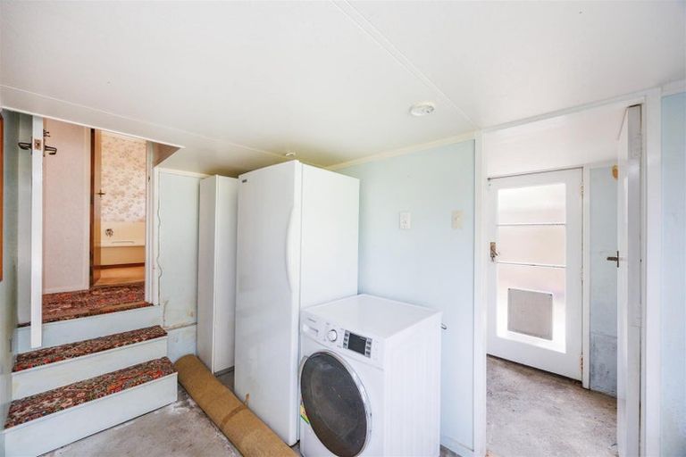 Photo of property in 37 Follett Street, Marton, 4710