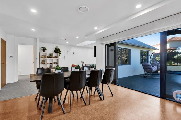 Photo of property in 5-7 Adam Lile Drive, Highlands Park, New Plymouth, 4312