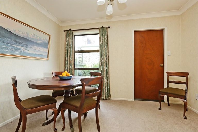 Photo of property in 301a Tomoana Road, Hastings, 4122