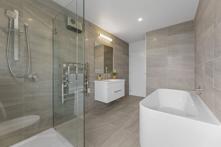 Photo of property in 21 Shirley Lane, Sawyers Bay, Port Chalmers, 9023