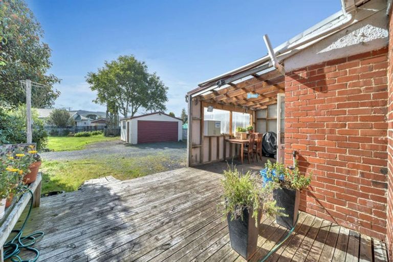 Photo of property in 10 Saunders Street, Owaka, 9535