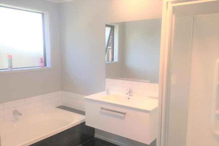 Photo of property in 18 Raby Lane, Pyes Pa, Tauranga, 3112