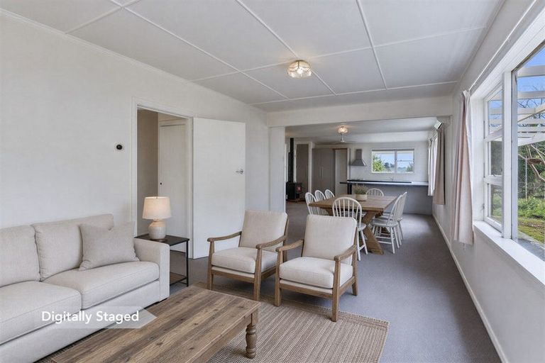 Photo of property in 44 Atkins Road, Otaki, 5583