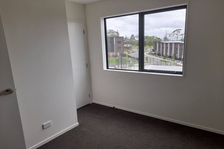 Photo of property in 55 Jabuka Street, Glen Eden, Auckland, 0602