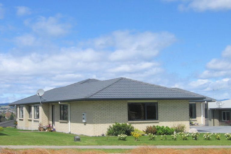 Photo of property in 5 Acacia Bay Road, Nukuhau, Taupo, 3330