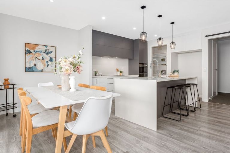 Photo of property in 49 Waitaria Terrace, Aotea, Porirua, 5024