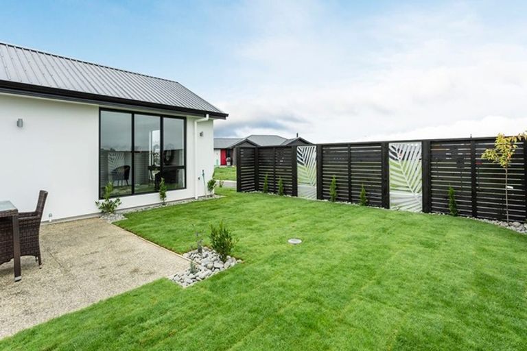 Photo of property in 12 Mellay Mews, Mosgiel, 9024