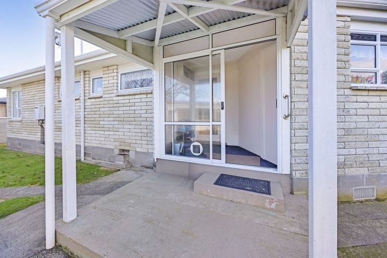 Photo of property in 52a Dixon Avenue, Hawera, 4610