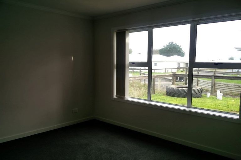 Photo of property in 75 Lothian Crescent, Strathern, Invercargill, 9812
