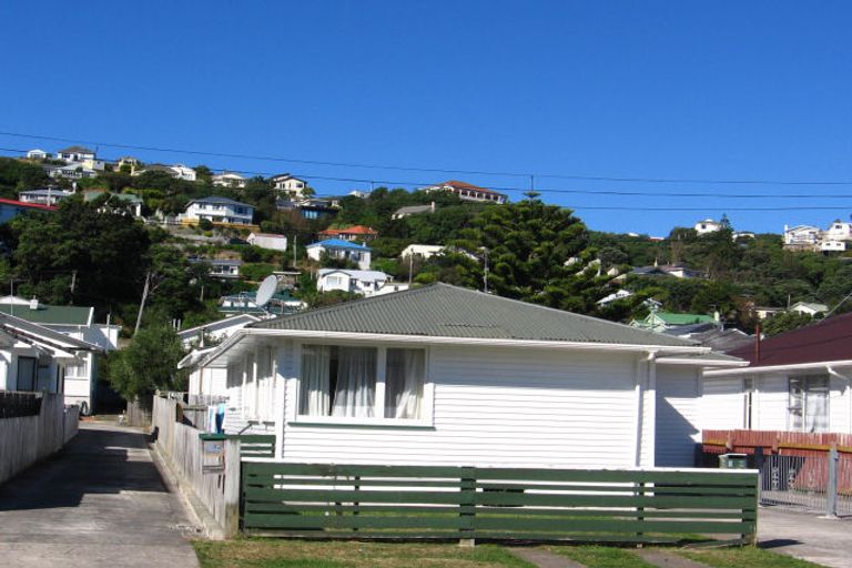 Photo of property in 28b Weka Street, Miramar, Wellington, 6022