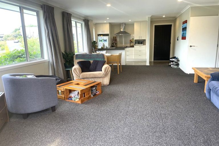 Photo of property in 94 Coster Street, Stoke, Nelson, 7011