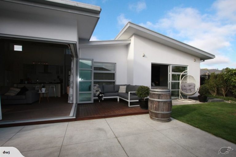 Photo of property in 28 Armour Place, Halswell, Christchurch, 8025