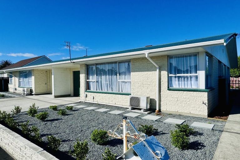 Photo of property in 2/109 Domain Terrace, Spreydon, Christchurch, 8024