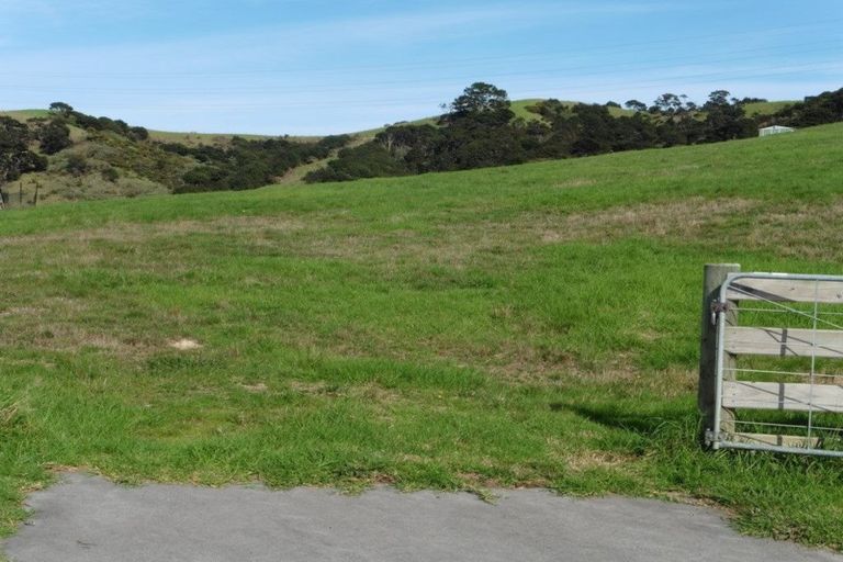 Photo of property in 344 Inland Road, Helensville, 0875