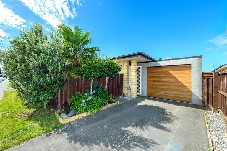 Photo of property in 1/36 Hammersley Avenue, Shirley, Christchurch, 8013