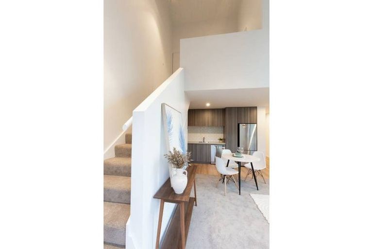 Photo of property in 2 Saint Martins Road, Saint Martins, Christchurch, 8022
