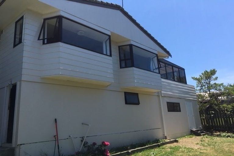Photo of property in 38 Bodmin Terrace, Camborne, Porirua, 5026