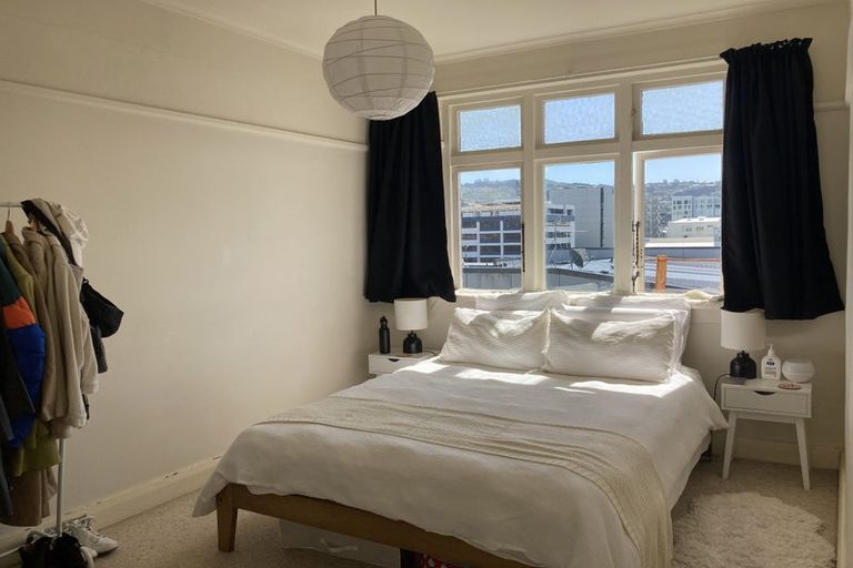 Photo of property in 6c Moncrieff Street, Mount Victoria, Wellington, 6011