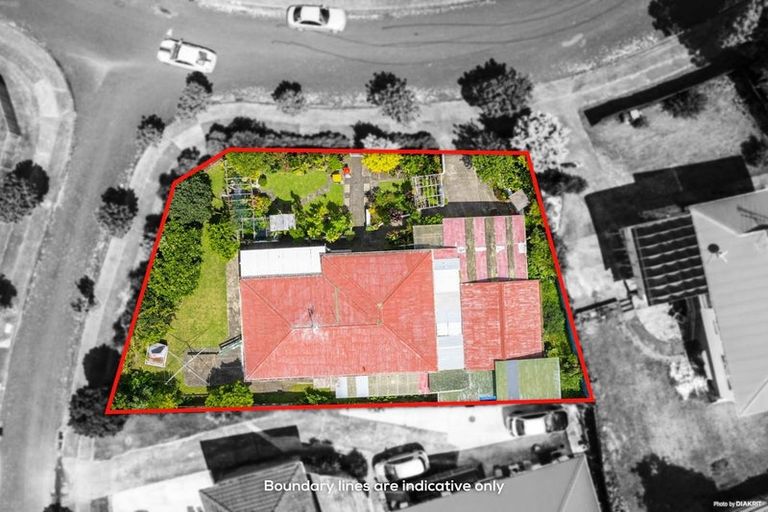 Photo of property in 16 Frangipani Avenue, Manurewa, Auckland, 2102