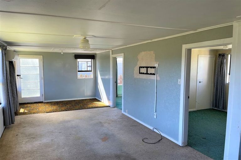 Photo of property in 103 Baker Street, Stirling, 9231