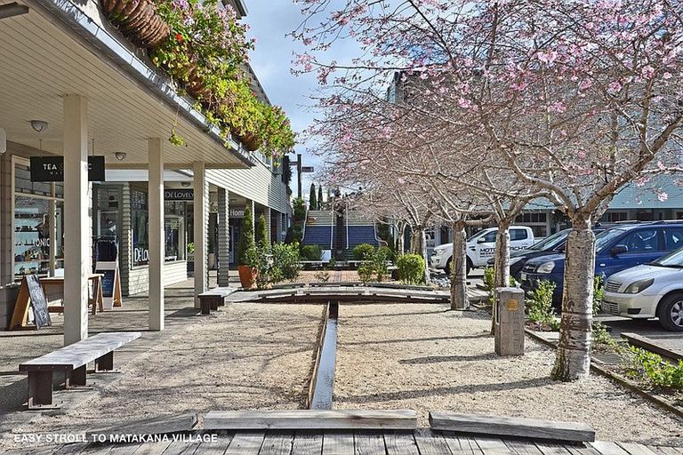 Photo of property in 4 Tiaki Lane, Karaka, Papakura, 2113