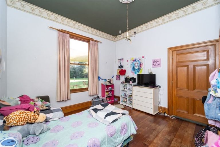 Photo of property in 49 Upper Plain Road, Masterton, 5810