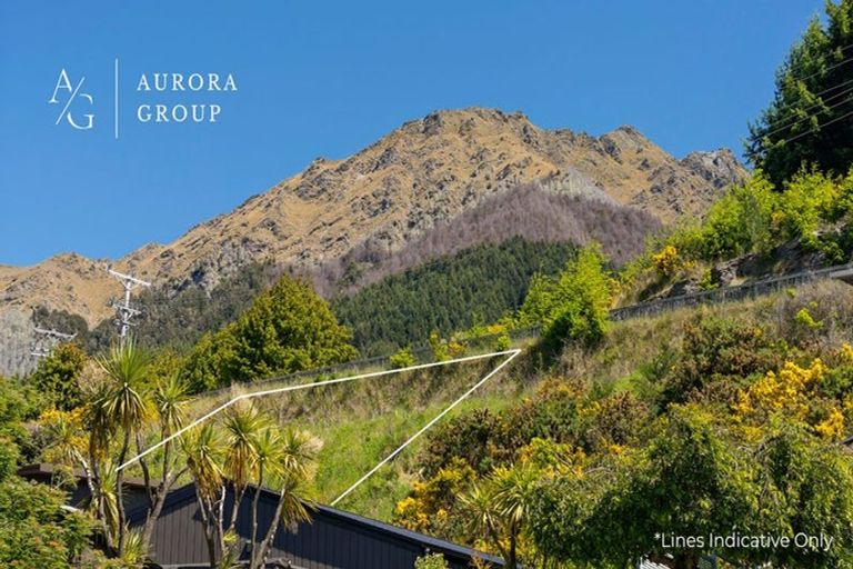 Photo of property in 10 Sainsbury Road, Fernhill, Queenstown, 9300