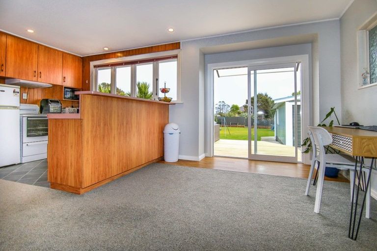 Photo of property in 4 Eastons Road, Westport, 7825