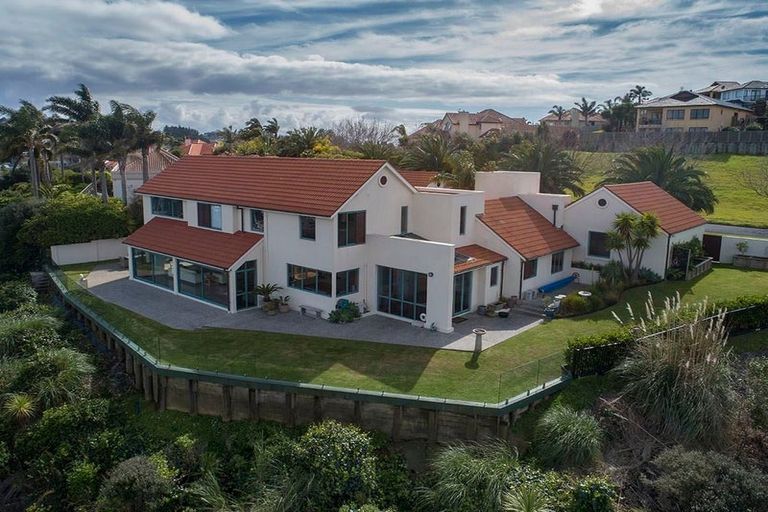 Photo of property in 78 Voyager Drive, Gulf Harbour, Whangaparaoa, 0930