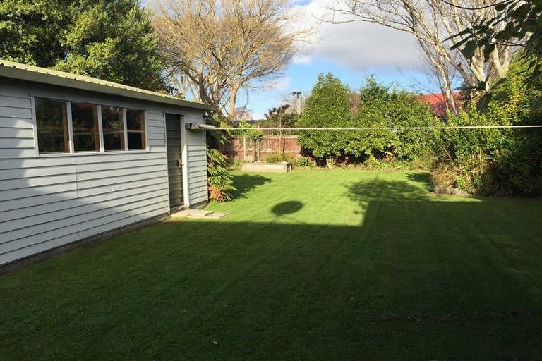 Photo of property in 112 Jeffreys Road, Strowan, Christchurch, 8052