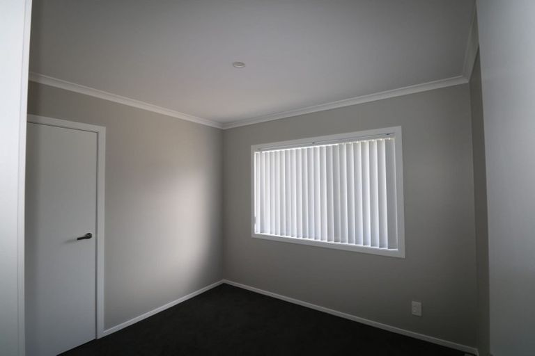 Photo of property in 76 Ruahine Street, Paraparaumu, 5032