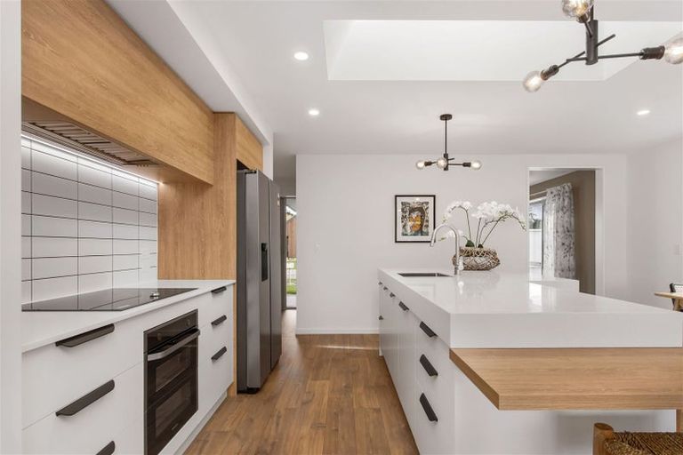 Photo of property in 85 Leistrella Road, Hoon Hay, Christchurch, 8025