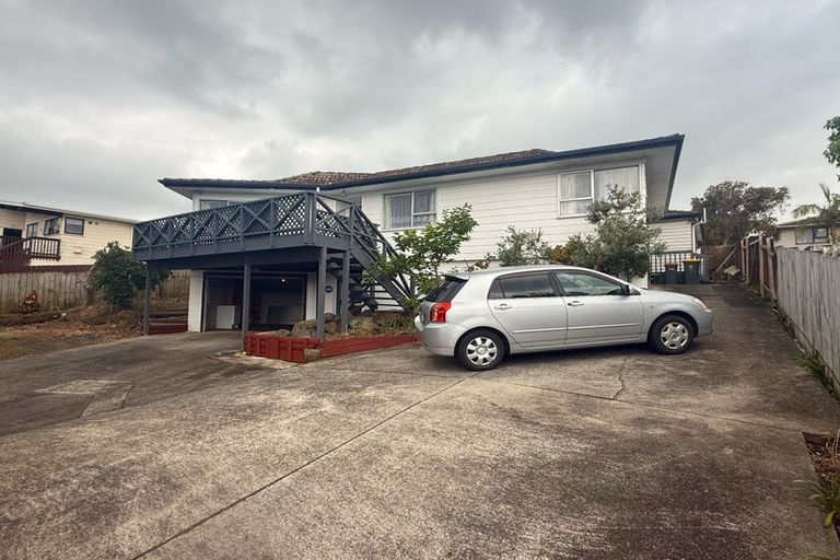 Photo of property in 58 Everglade Drive, Goodwood Heights, Auckland, 2105