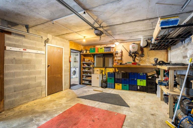 Photo of property in 5f Bromley Place, Westown, New Plymouth, 4310