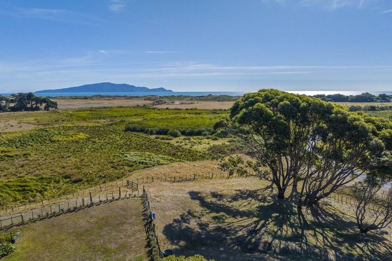 Photo of property in 245 Te Hapua Road, Te Horo, Otaki, 5581