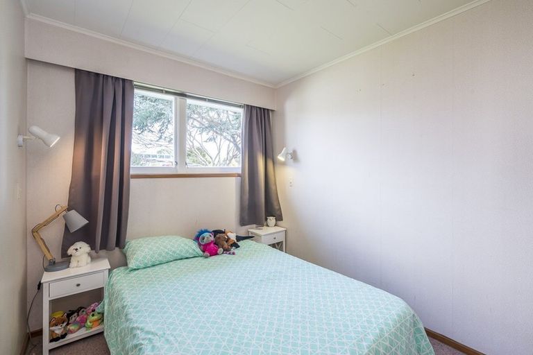 Photo of property in 52a Tui Road, Raumati Beach, Paraparaumu, 5032