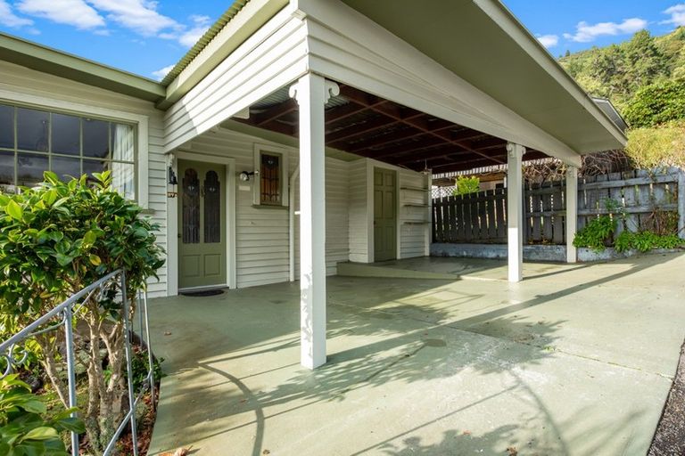 Photo of property in 27a Milton Terrace, Picton, 7220