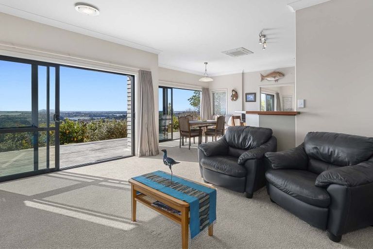 Photo of property in 7 Tobacco Hill, Welcome Bay, Tauranga, 3175