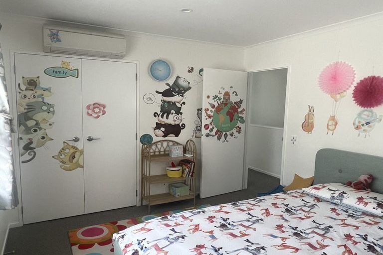 Photo of property in 45 Mackay Drive, Greenhithe, Auckland, 0632