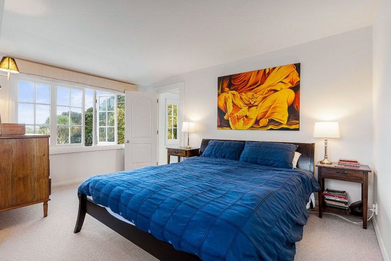 Photo of property in 73 Norwood Road, Bayswater, Auckland, 0622