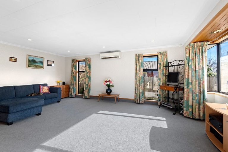 Photo of property in 220 Gordon Road, Mosgiel, 9024