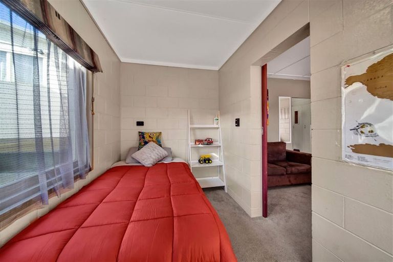 Photo of property in 4c Clive Street, Hawera, 4610